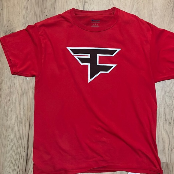 Red Champion Brand Faze Clan shirt from actual meet and greet in LA - Picture 1 of 1